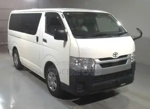 Toyota HiAce 2021 White