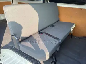 Toyota HiAce 2021 White