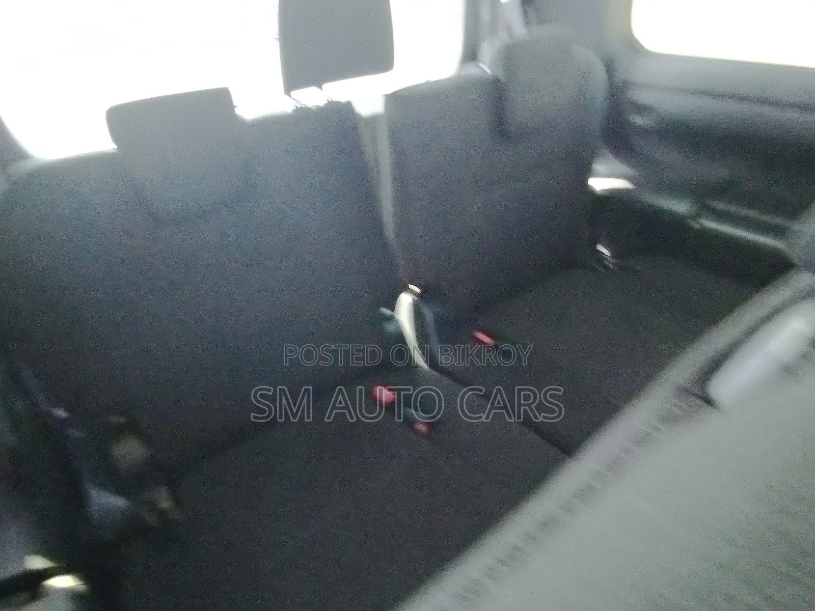 Toyota Noah 2.0 Front Wheel Drive (8 Seater) 2021 Pearl