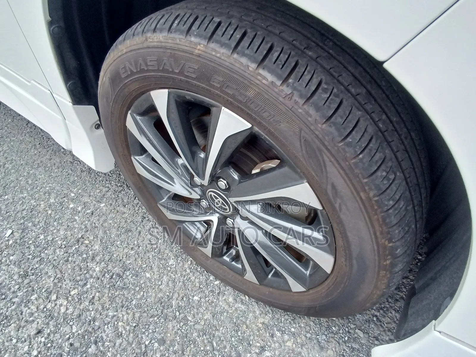 Toyota Voxy Hybrid S-Z 2WD 7-Seater 2023 Pearl