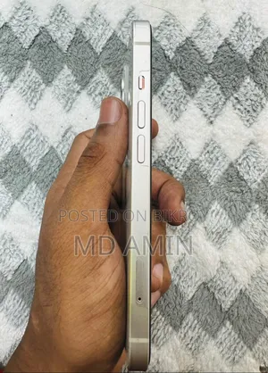 Apple iPhone 13 128 GB White
