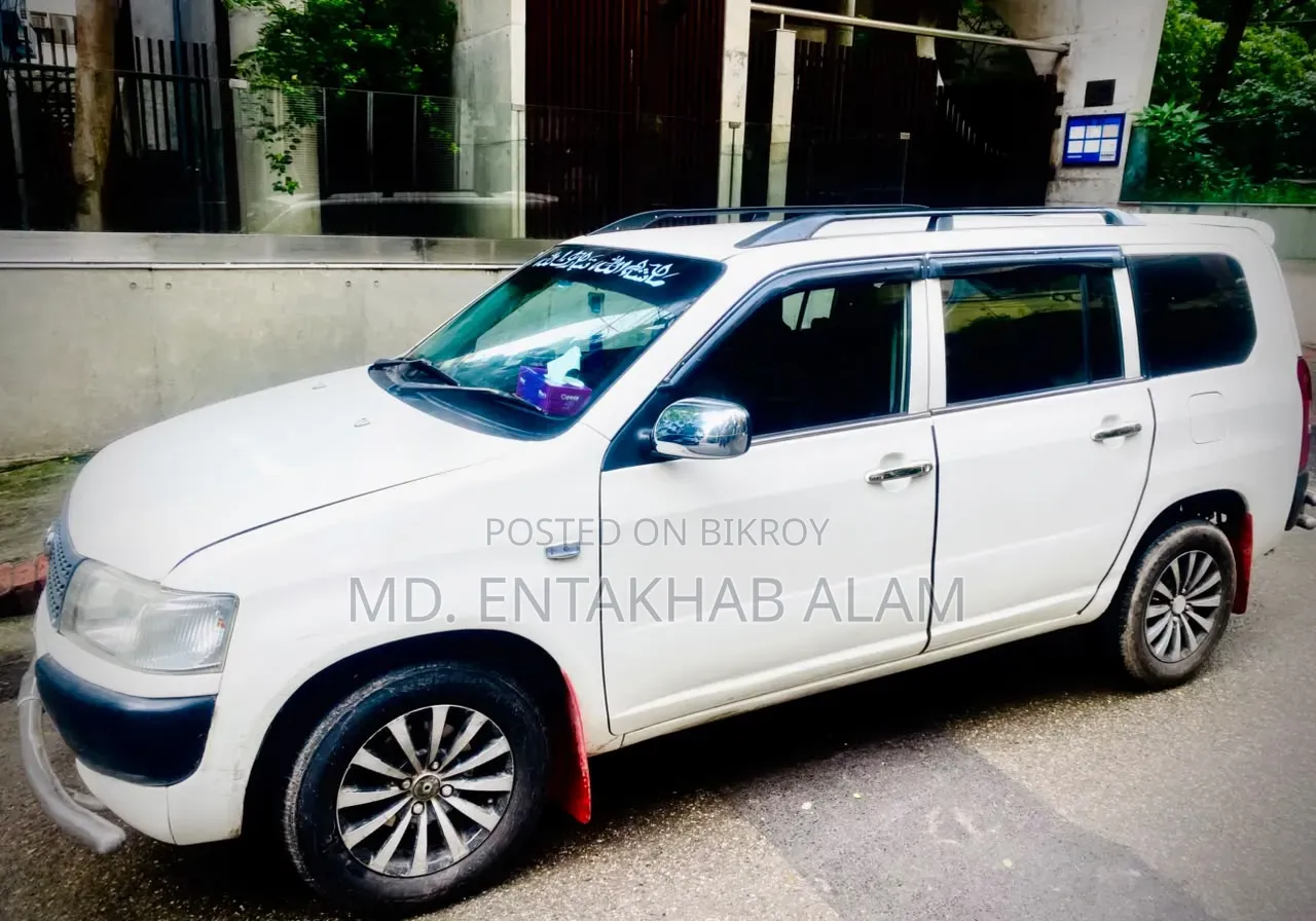 Toyota Probox 2004 White