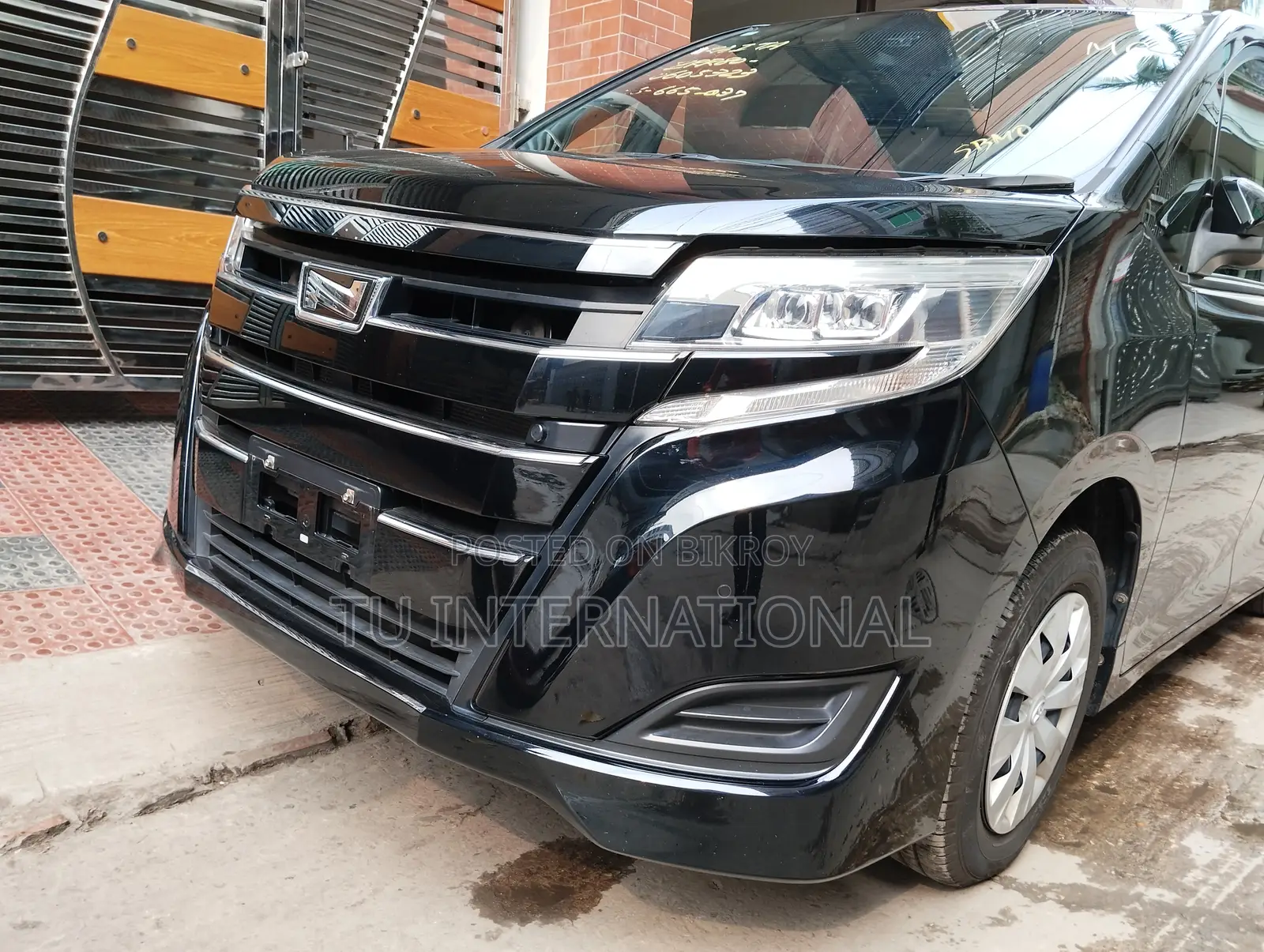Toyota Noah 2020 Black