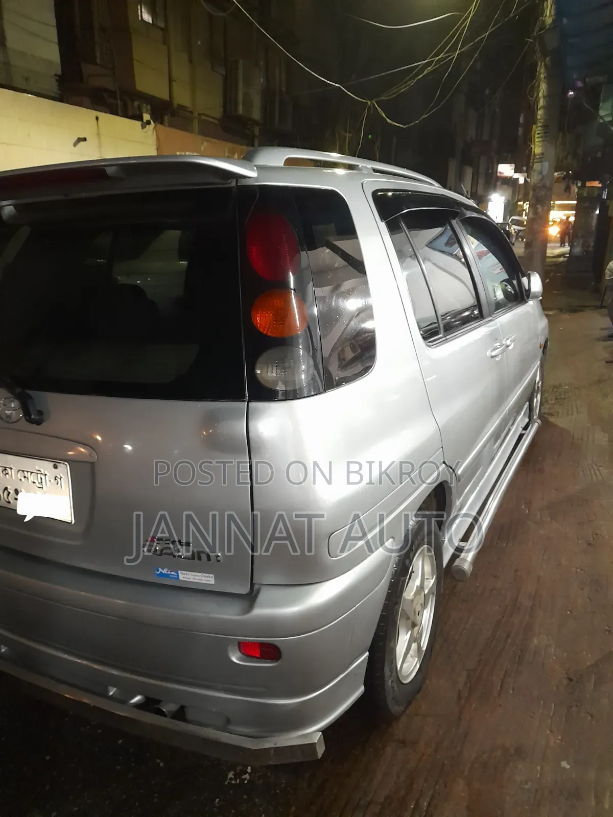 Toyota Raum 2003 Silver