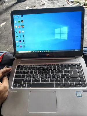 Laptop HP EliteBook Folio 1040 G3 8GB Intel Core i5 SSD 256GB