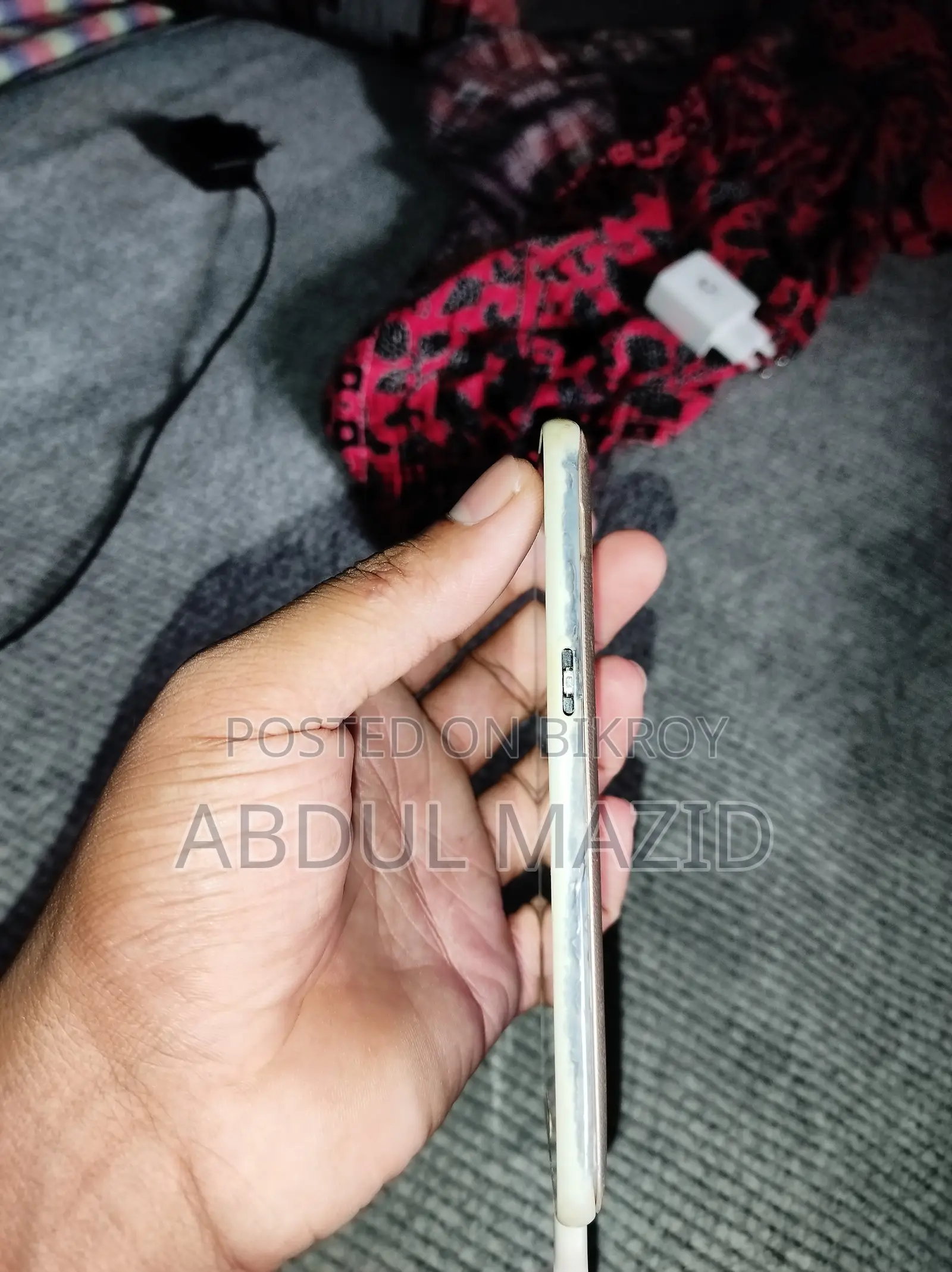 স্যামসাং গ্যালাক্সি জে২ ৮ জিবি গোল্ড