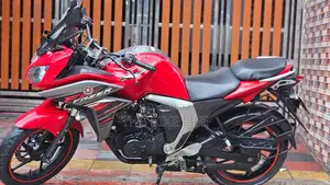 Yamaha YZF-R 2018 Red