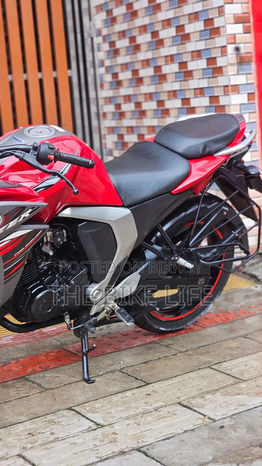 Yamaha YZF-R 2018 Red