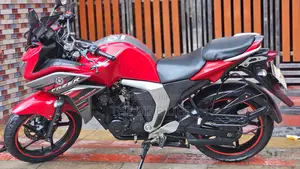 Yamaha YZF-R 2018 Red