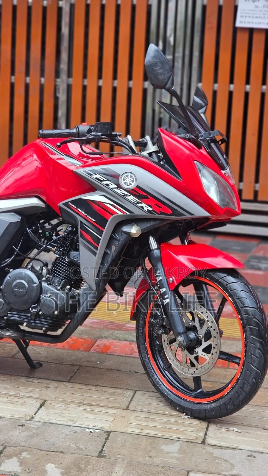 Yamaha YZF-R 2018 Red