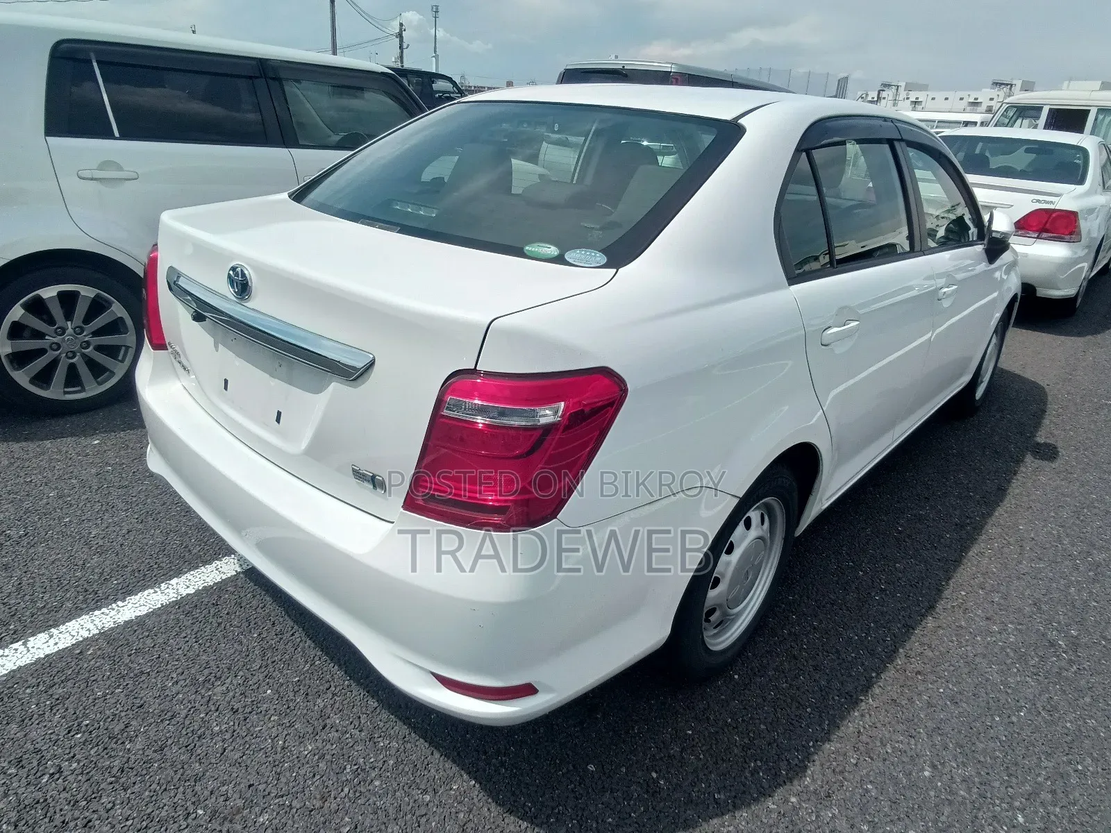 Toyota Axio 2021 White