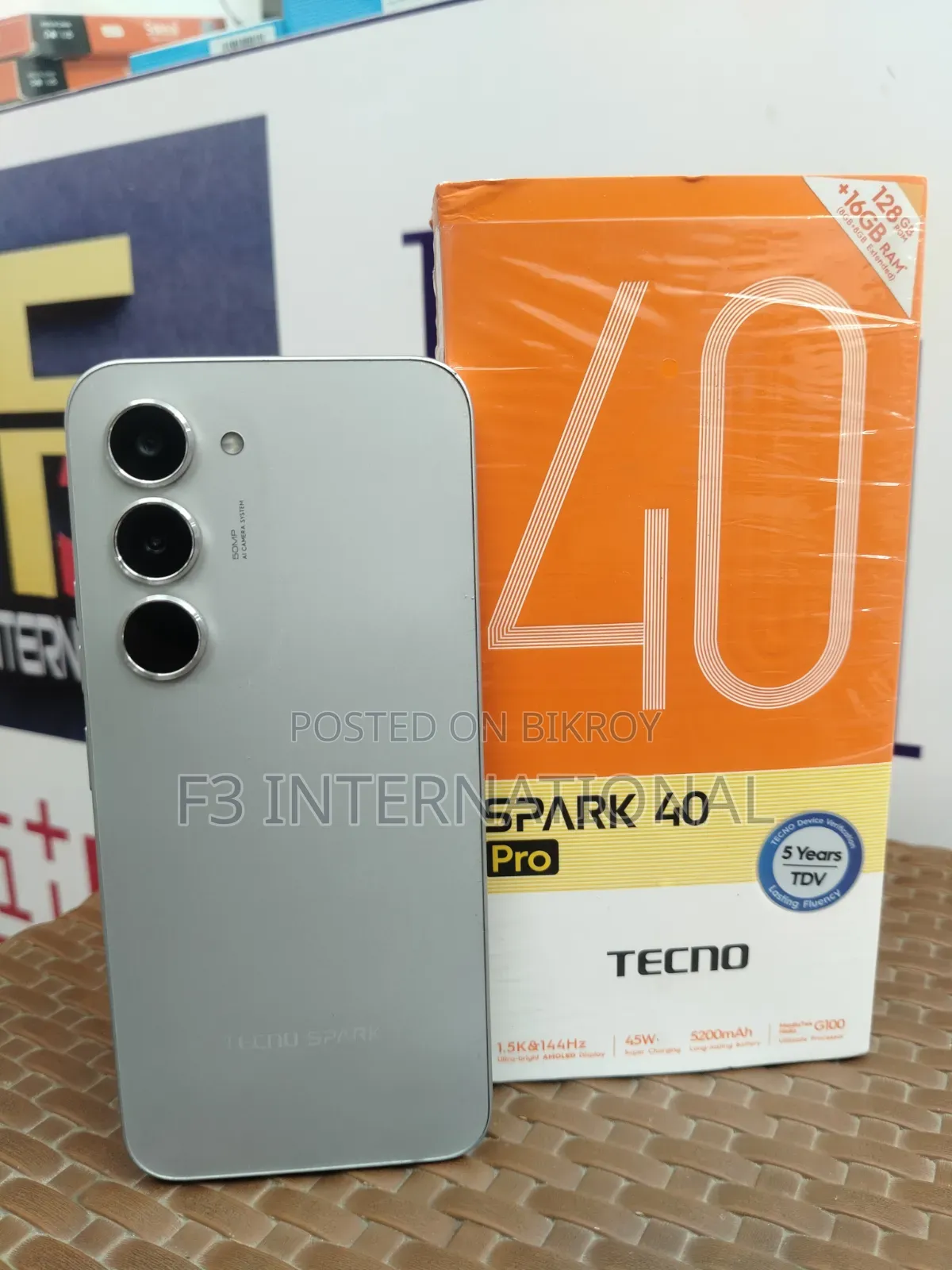 Tecno Spark 40 Pro 128 GB Black
