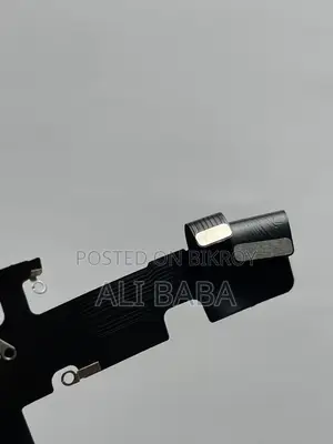 iPhone 13 Charging Logic