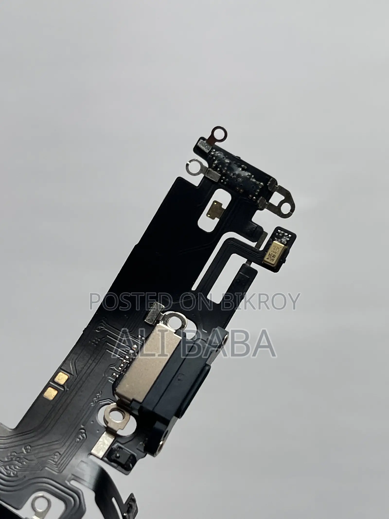 iPhone 13 Charging Logic