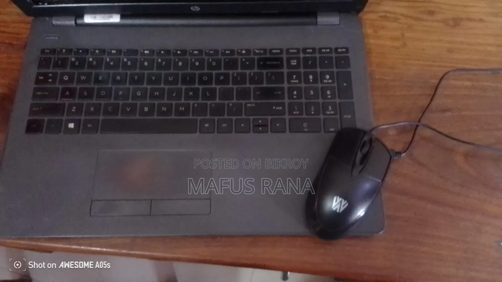 Laptop HP 250 G6 4GB Intel Core i3 HDD+SSD 1T