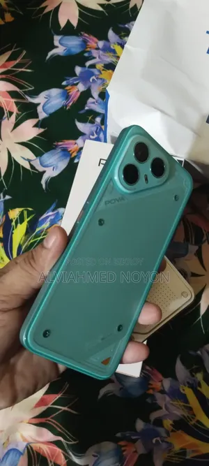 Tecno Spark 40 Pro 256 GB Pink