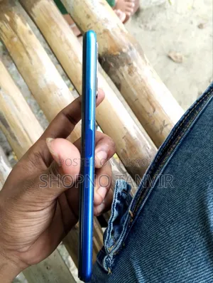 Vivo Y20 64 GB Blue