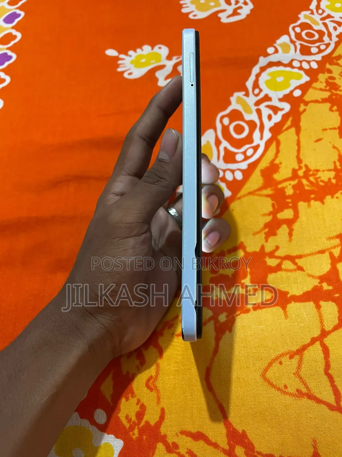 Itel P40 64 GB Blue