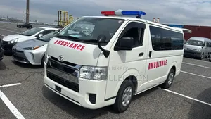 Toyota HiAce 2021 White
