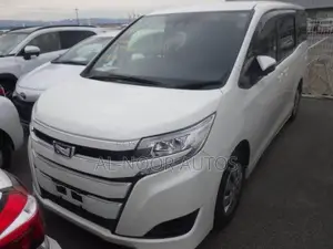Toyota Noah 2021 Pearl