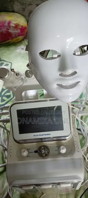 Hydra Facial Machine 7 in 1