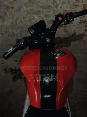 TVS Apache 160 4V 2023 Red