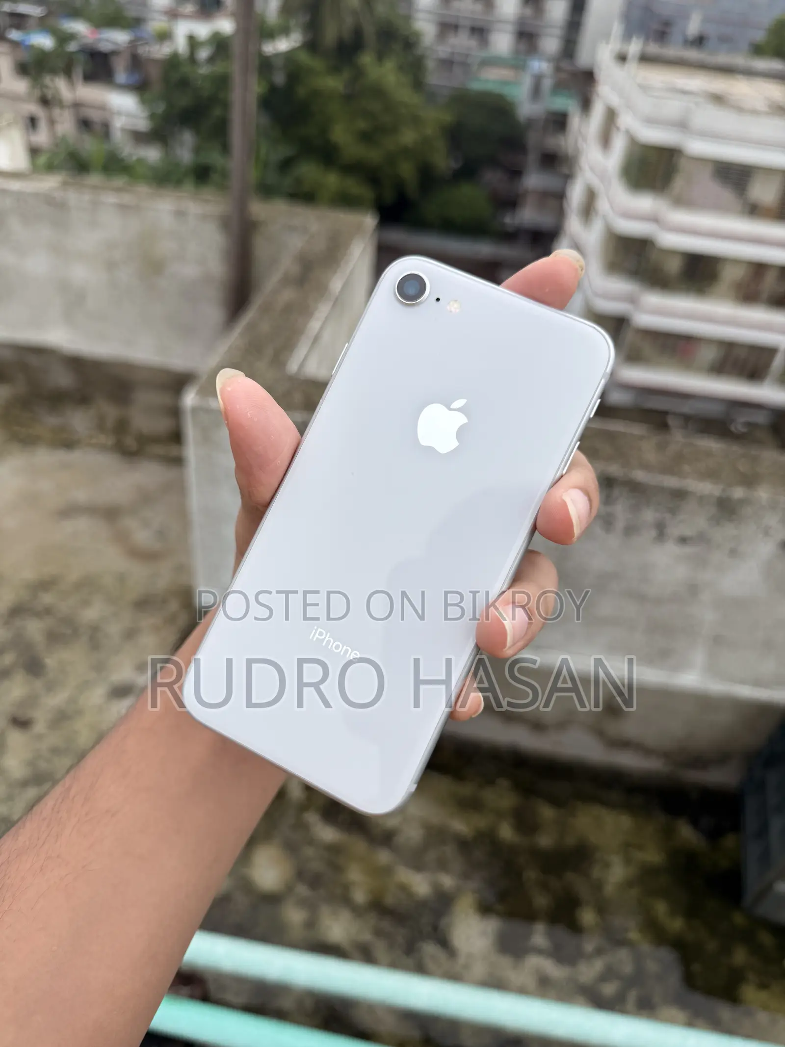 New Apple iPhone 8 64 GB White