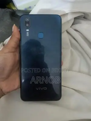 Vivo Y11 32 GB