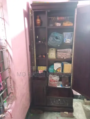 জরূরী টাকা দরকার তাই বিক্রি করতে চাচ্ছি।
