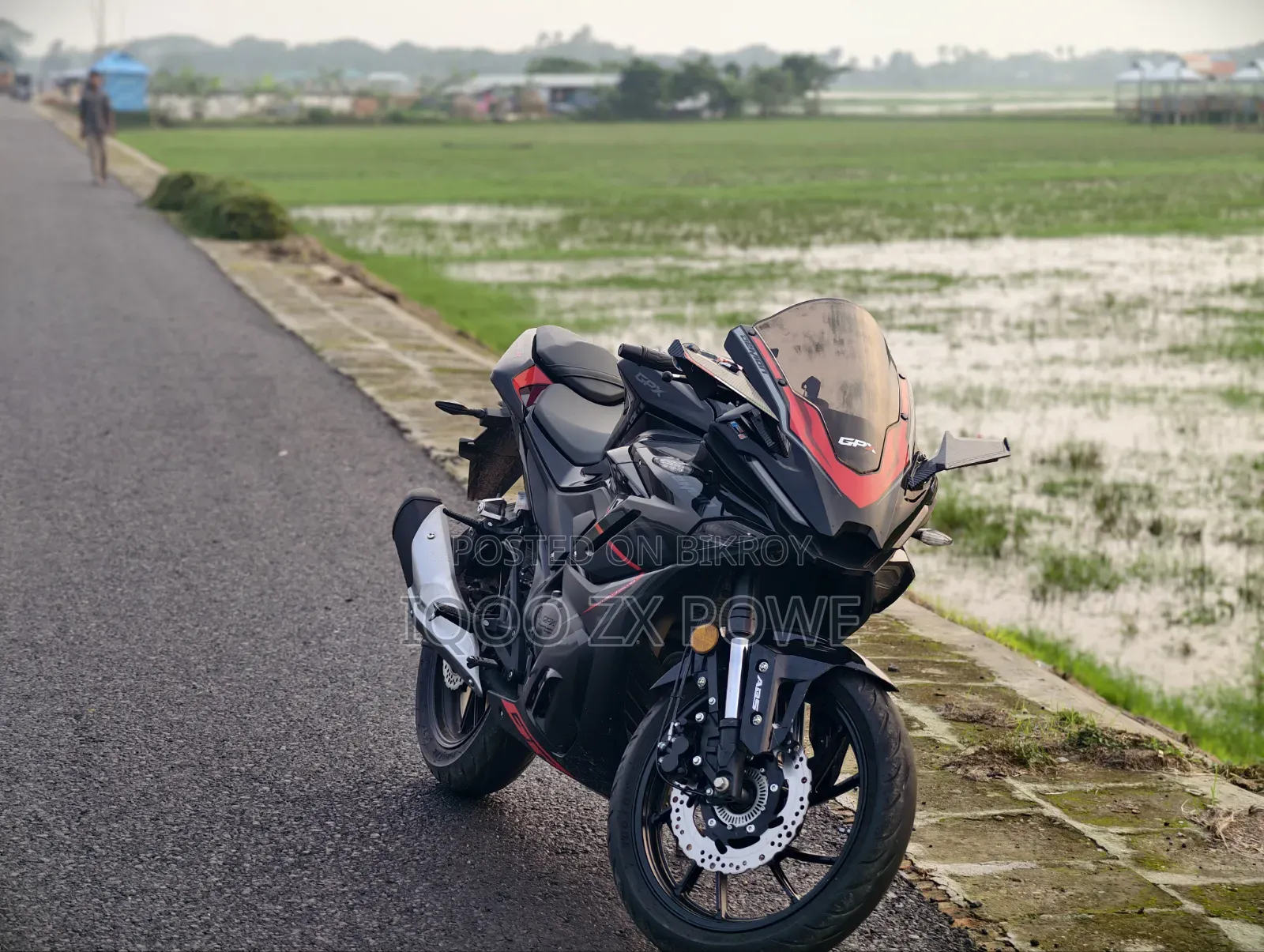 New GPX Legend250 TWIN III 2016 Black