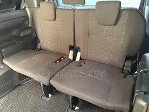 Toyota Noah 2.0 AWD (8 Seater) 2021 Pearl