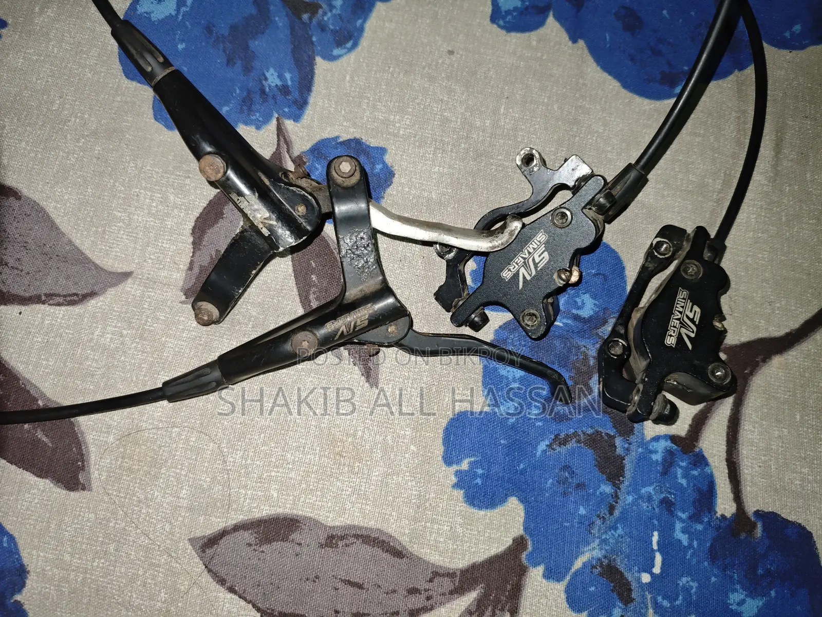 এসভিএন সিমার্স, হাইড্রোলিক ডিস্ক ব্রেক (অয়েল ব্রেক)