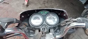 টিভিএস ২০২০ লাল