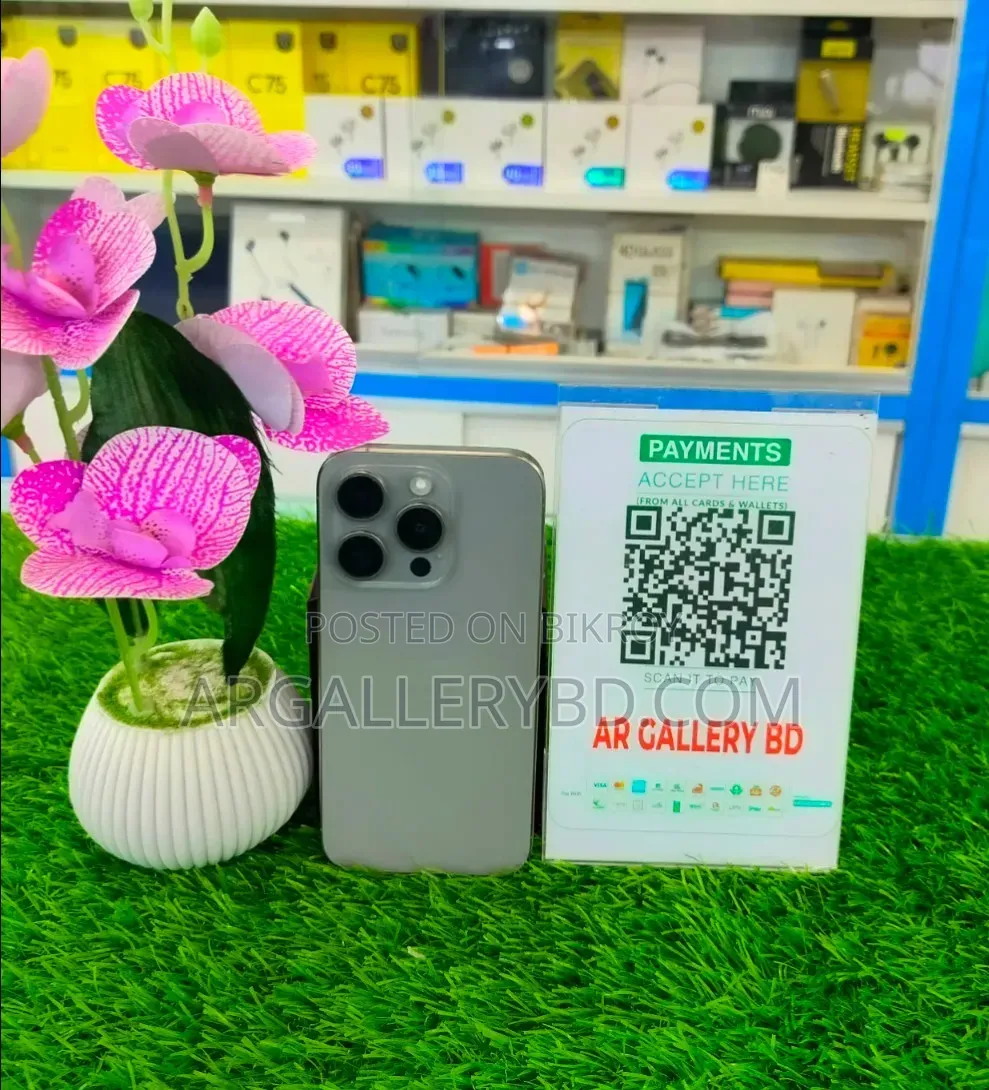 অ্যাপল আইফোন ১৫ প্রো ১২৮ জিবি সিলভার