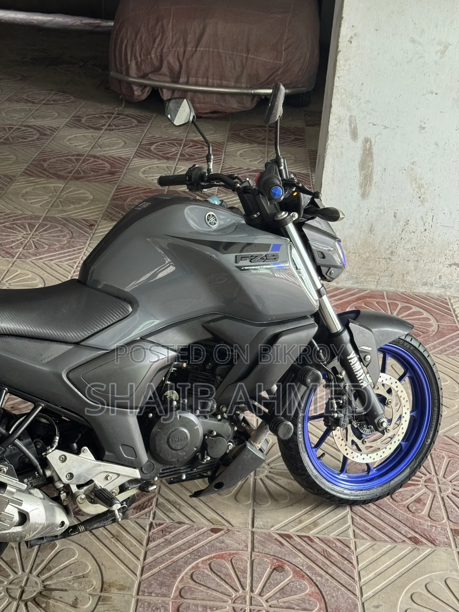 Yamaha FZS V3 2023 Gray