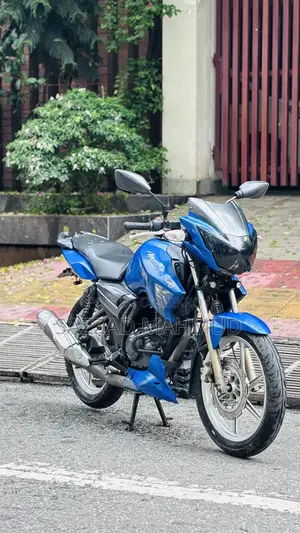 TVS Apache RTR 160 2V 2018 Blue