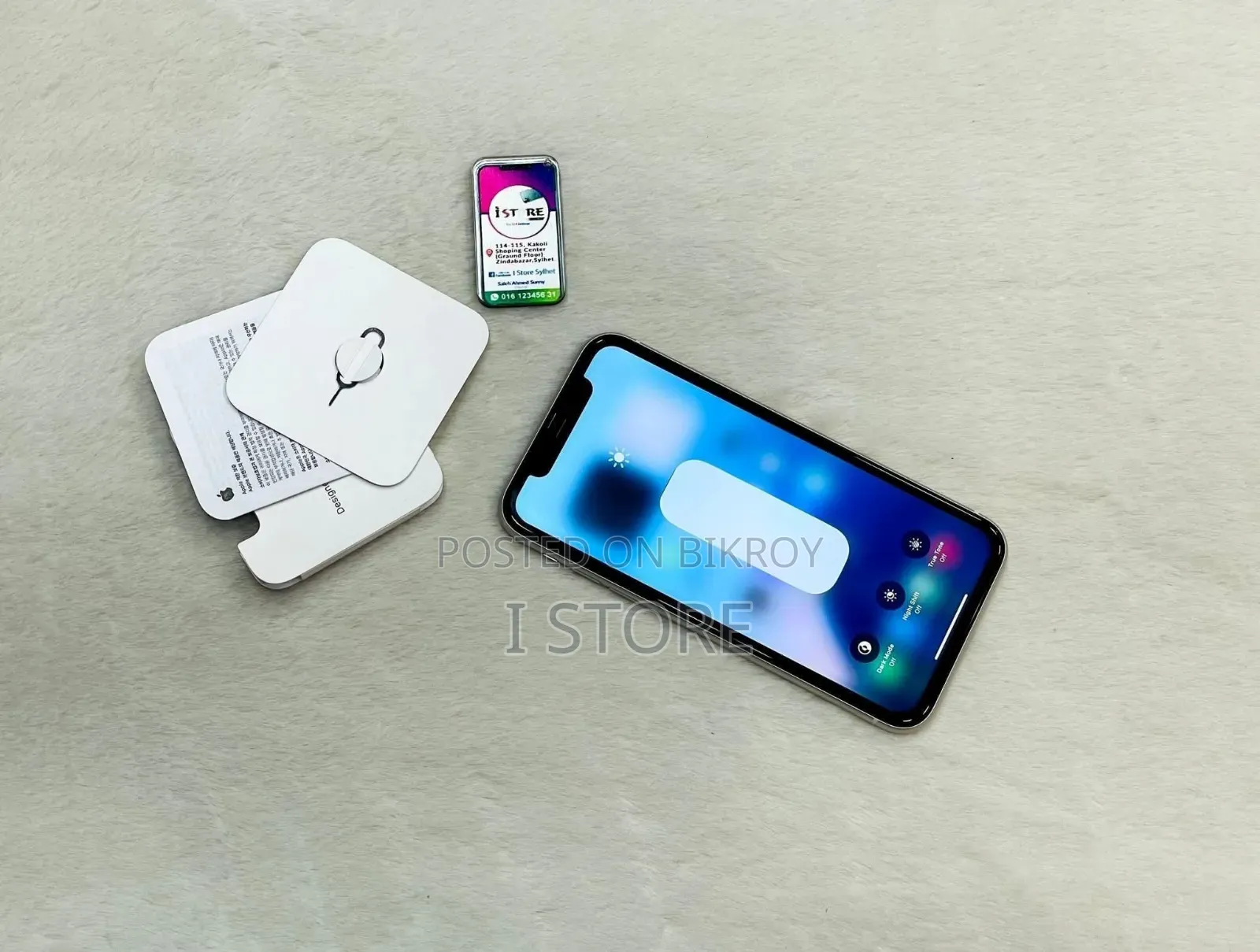 Apple iPhone 11 64 GB White