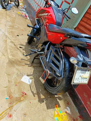 Honda Hornet 2019 Red