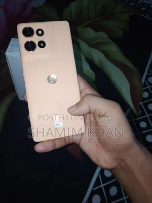 মটোরোলা এজ ৫০ প্রো ২৫৬ জিবি ইয়েলো