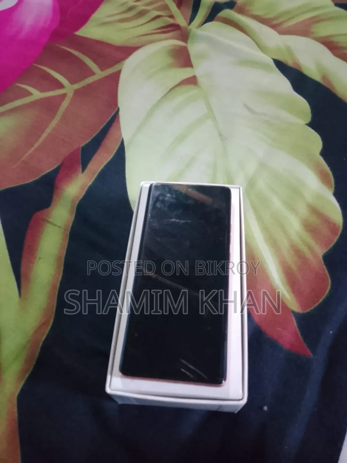 মটোরোলা এজ ৫০ প্রো ২৫৬ জিবি ইয়েলো