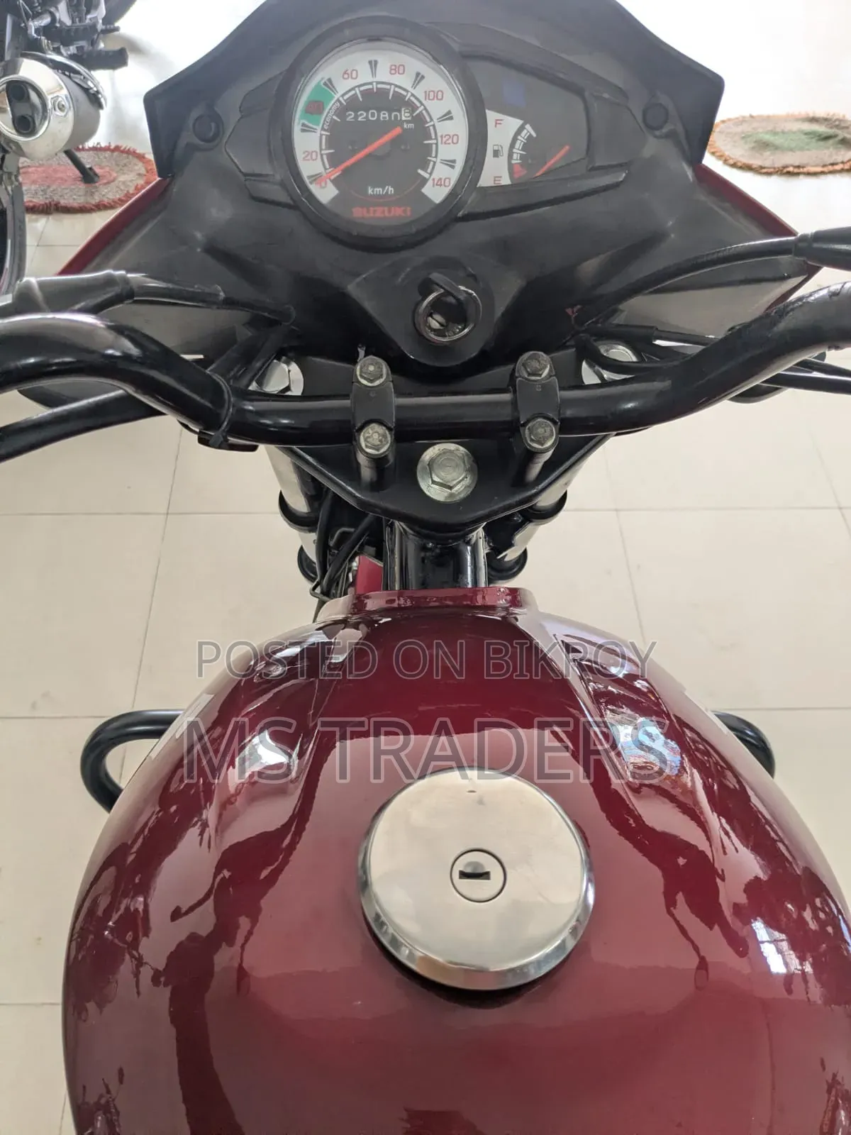 Suzuki Hayate EP 2023 Red