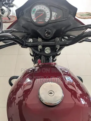 Suzuki Hayate EP 2023 Red