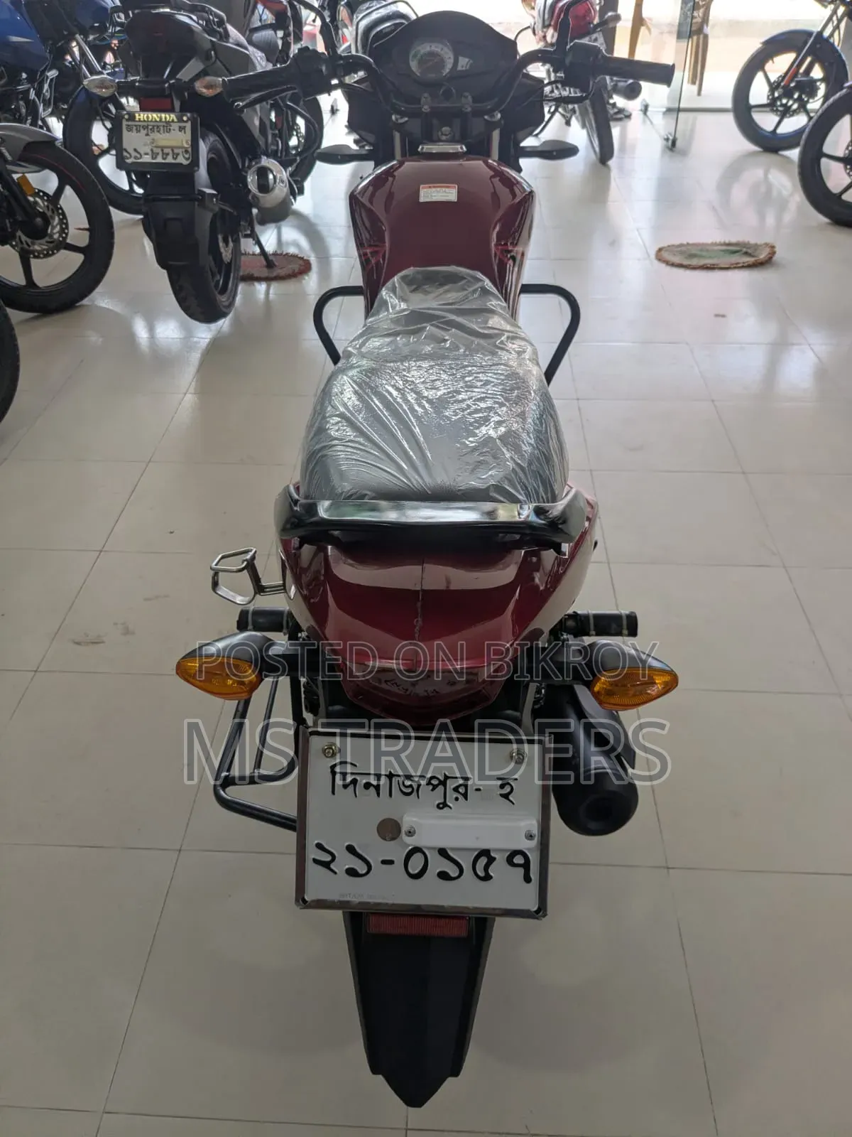 Suzuki Hayate EP 2023 Red