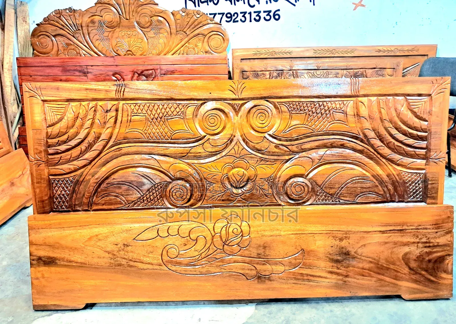 ৬ফিট ৭ ফিট সেমি বক্স খাট