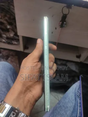 Symphony Z42 Pro 64 GB Green