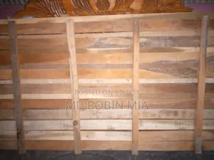 সলিড কাঠের খাট