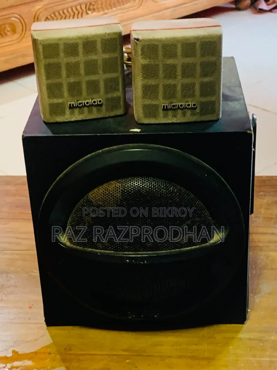 Speaker 2 in 1