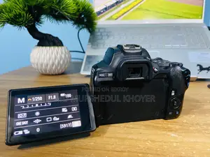 Canon 200d Mark Ii