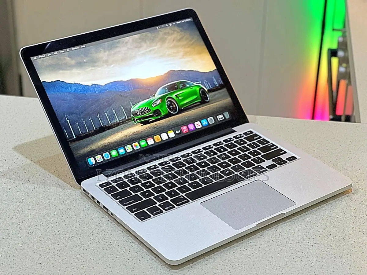Laptop Apple MacBook Pro 16GB Intel Core I7 SSD 512GB