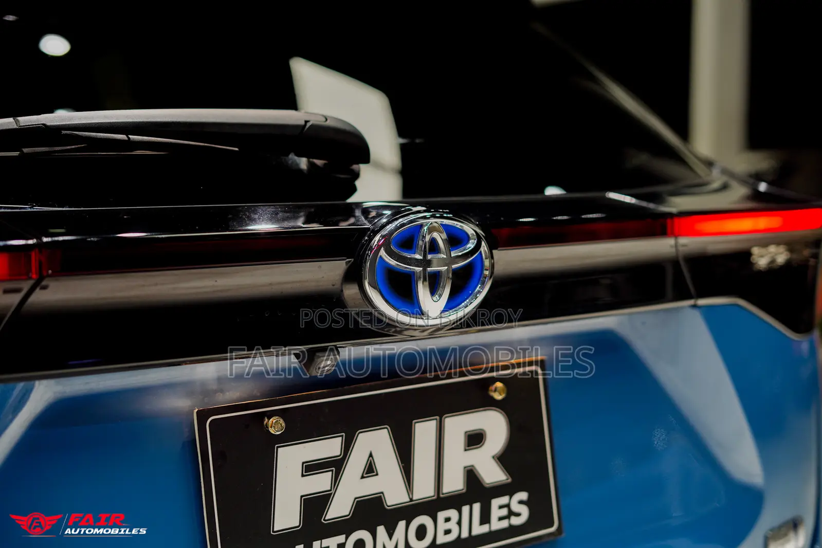 Toyota Yaris Cross 2021 Blue